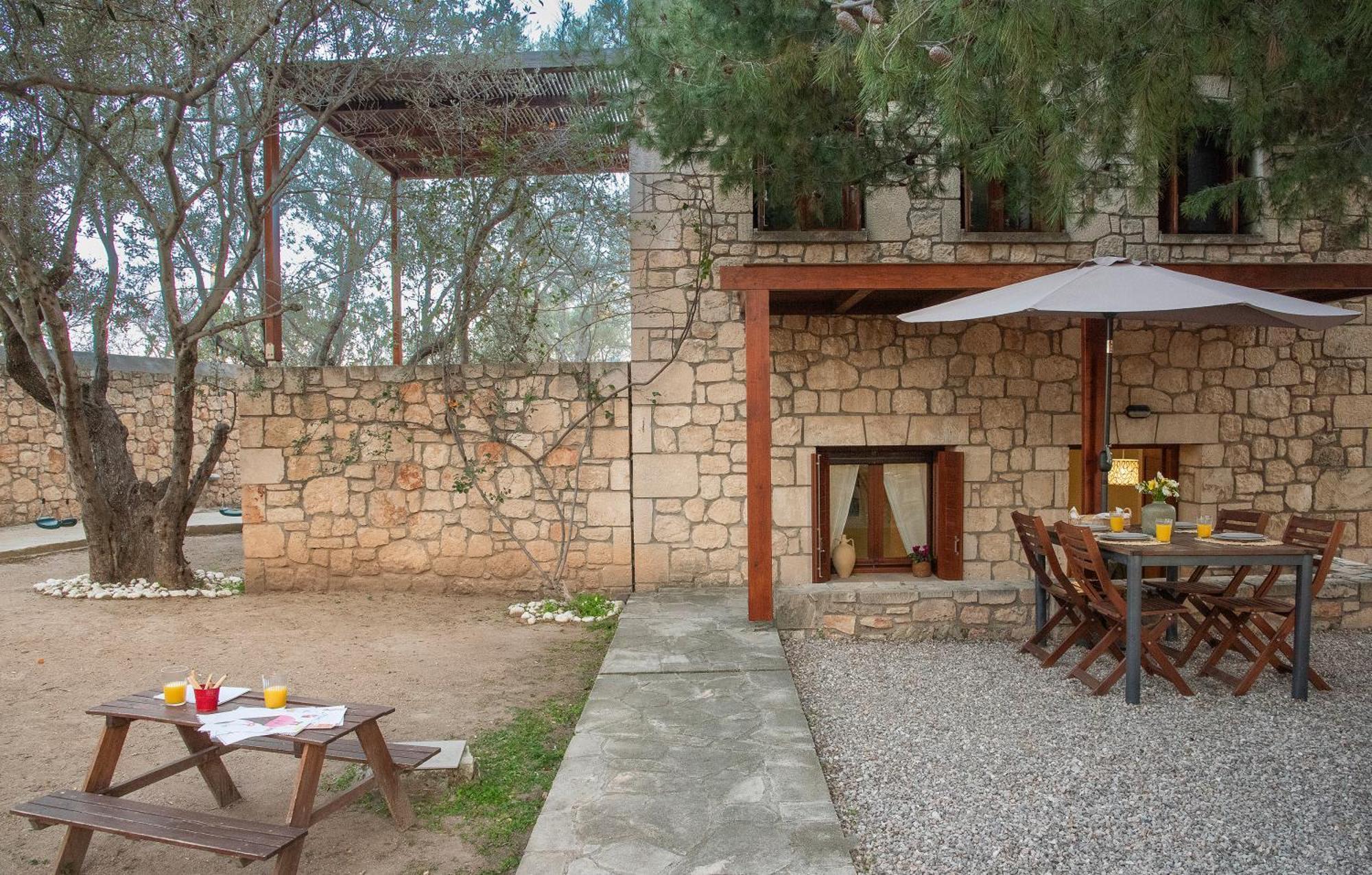 Pyrgos Ralli Estate
