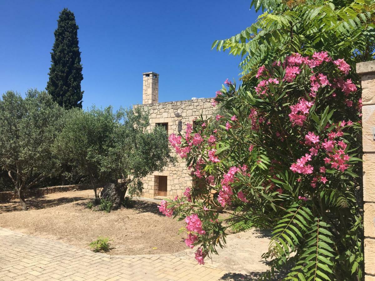 Pyrgos Ralli Estate * Aegina